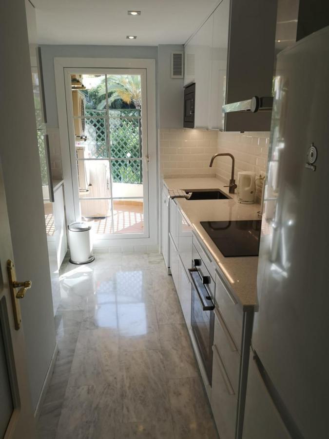 Senorio De Aloha Lägenhet Marbella Exteriör bild